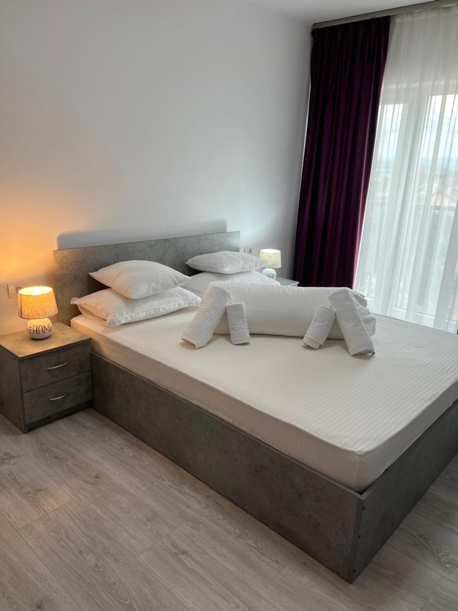 Apartament Anais Alba Iulia Eksteriør bilde