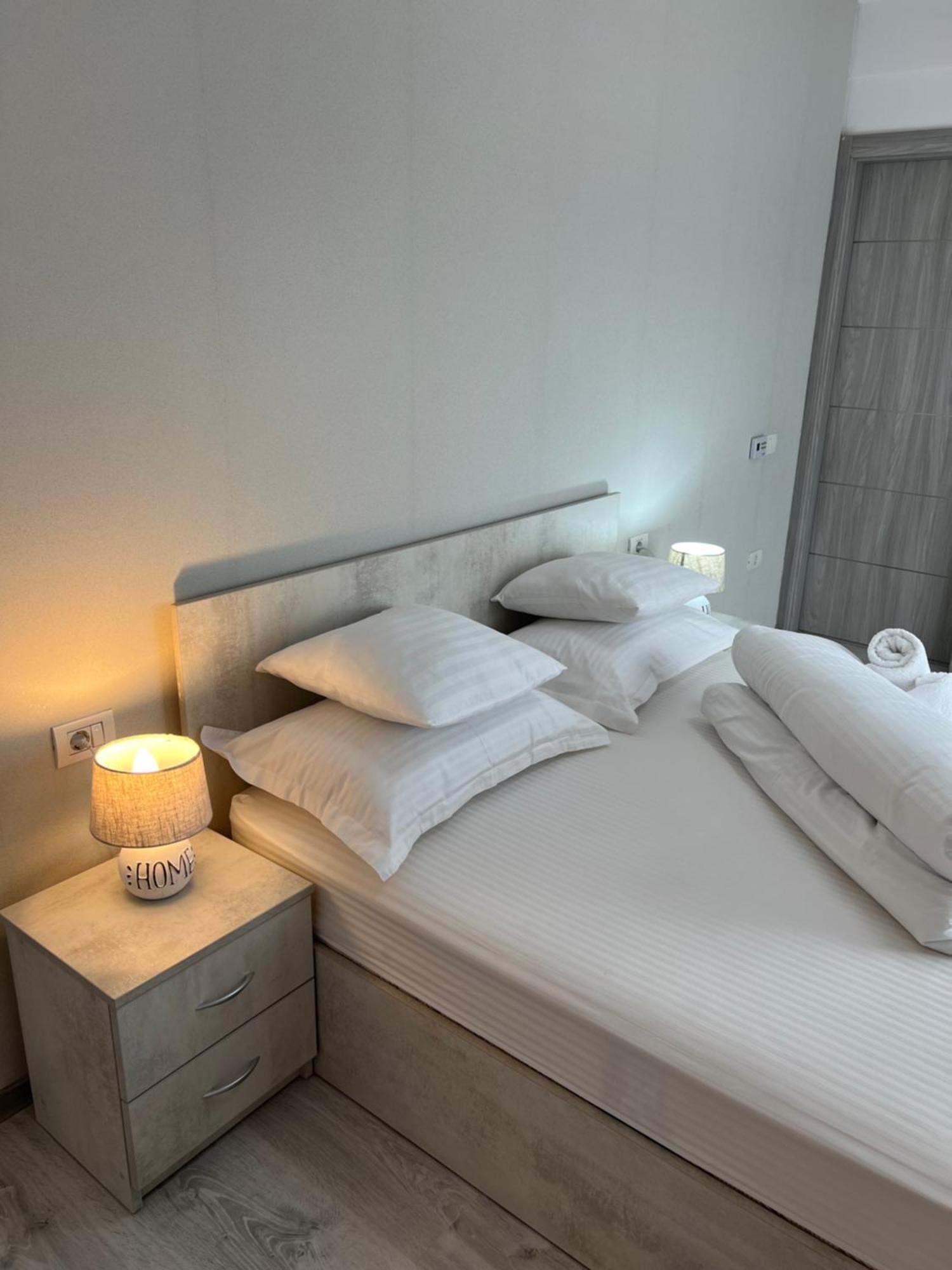 Apartament Anais Alba Iulia Eksteriør bilde