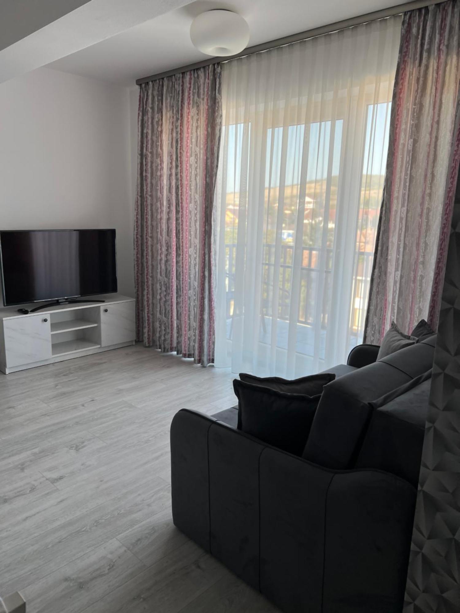 Apartament Anais Alba Iulia Eksteriør bilde